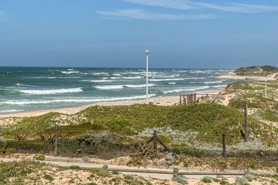 To Let 2 Bedroom Property for Rent in Summerstrand Eastern Cape
